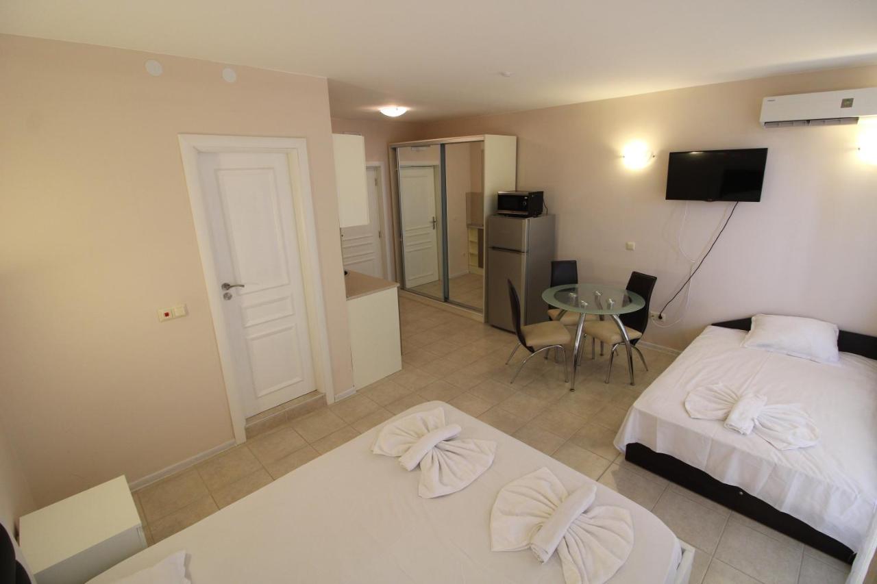 Menada Casa Del Sol Apartments Солнечный берег Экстерьер фото