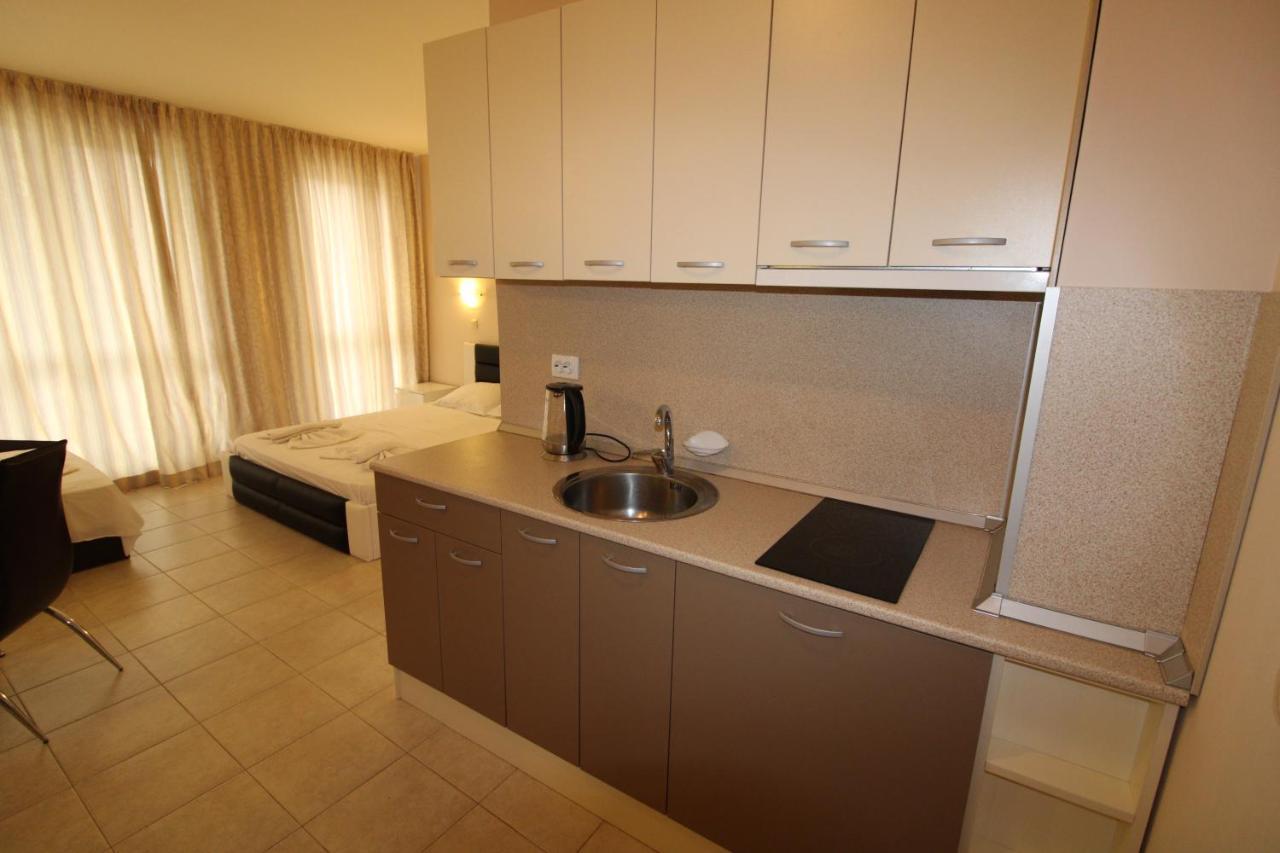 Menada Casa Del Sol Apartments Солнечный берег Экстерьер фото